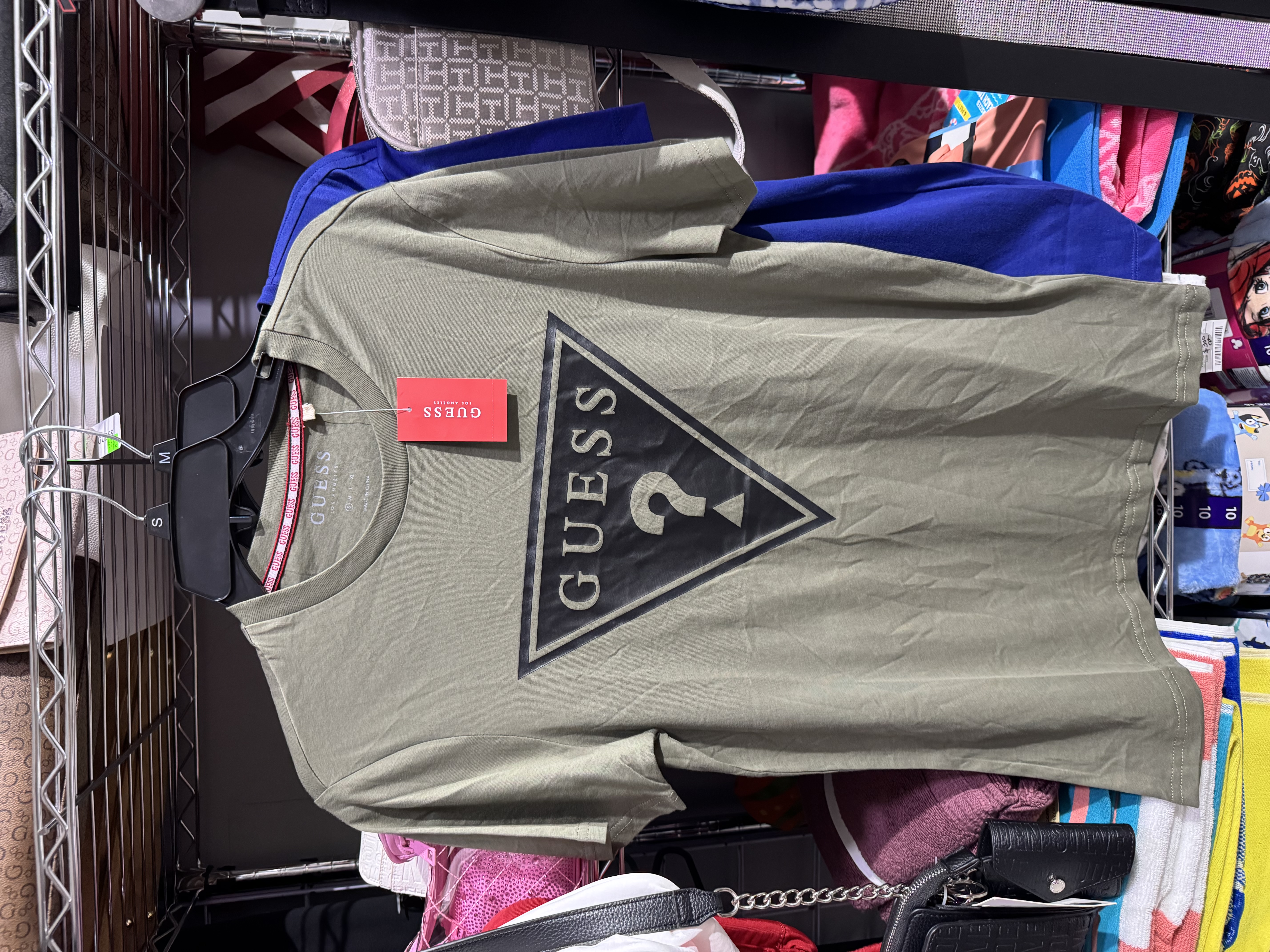 Playera Guess Verde Oliva