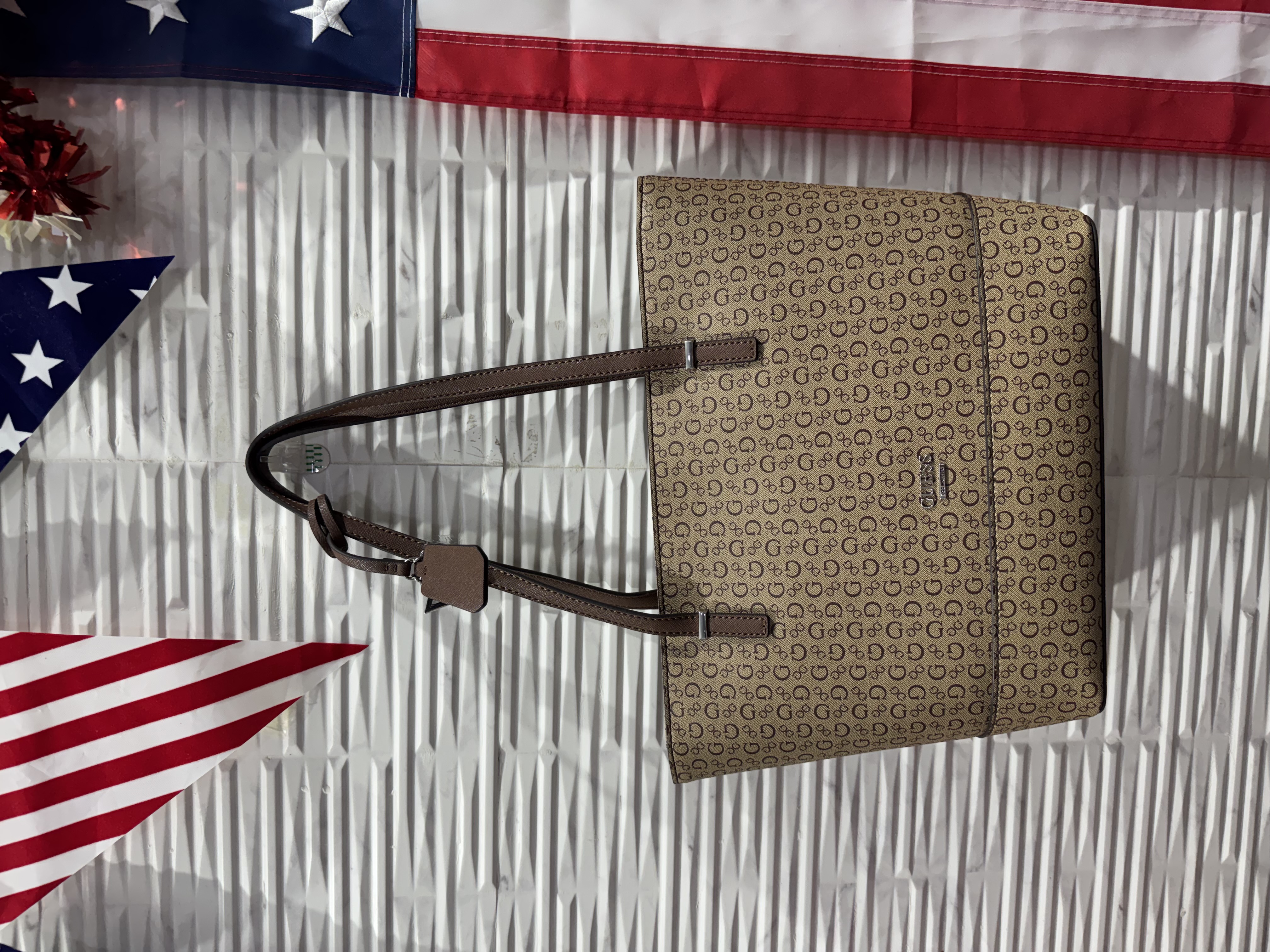 Bolso Tote Guess Marron